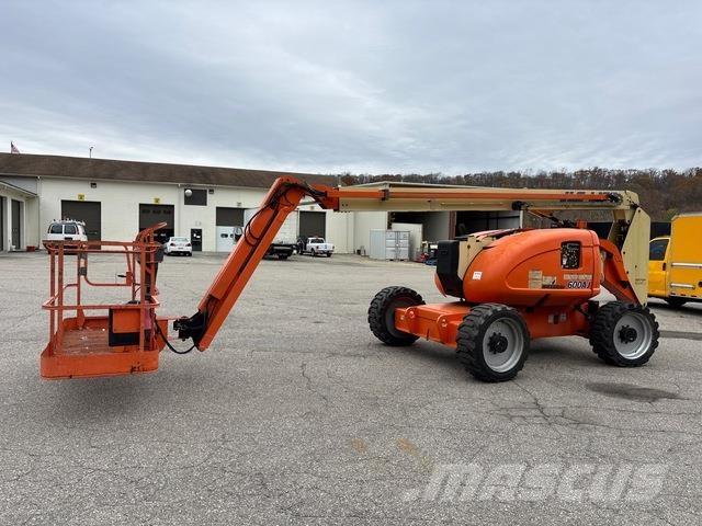 JLG 600AJ Колінчаті підйомники