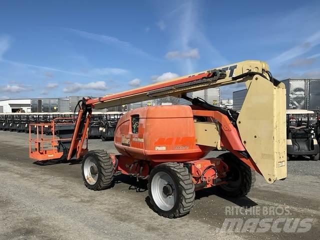 JLG 600AJN Колінчаті підйомники