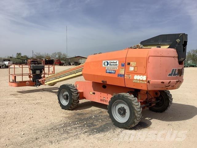 JLG 600S Телескопічні підйомники