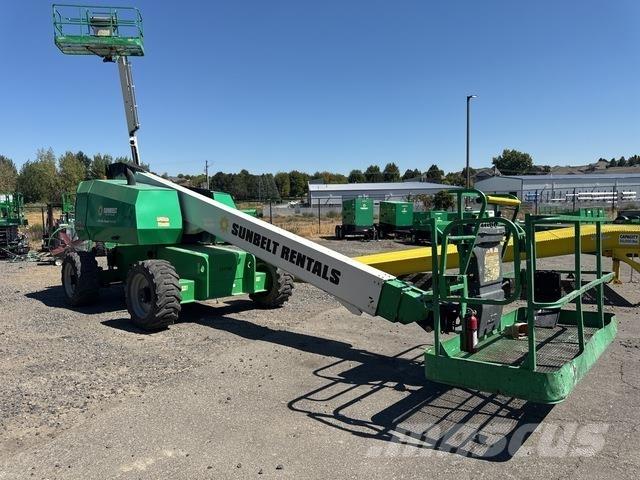JLG 600S Телескопічні підйомники