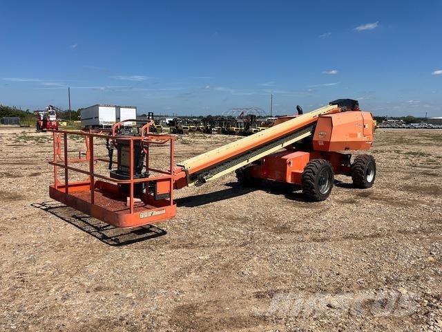 JLG 600S Телескопічні підйомники