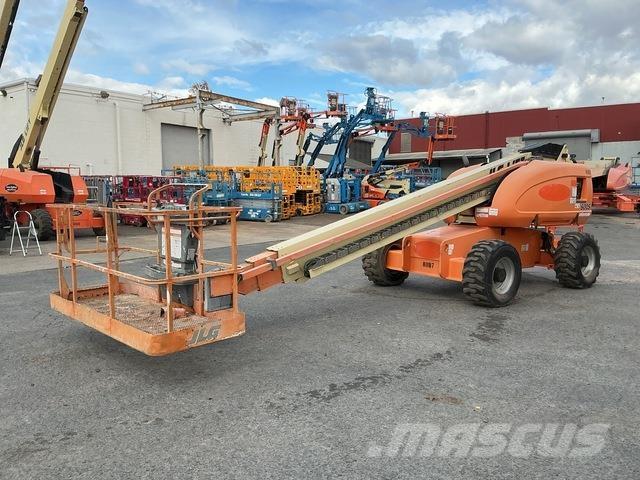 JLG 600S Телескопічні підйомники