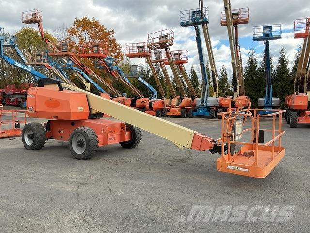 JLG 600S Телескопічні підйомники