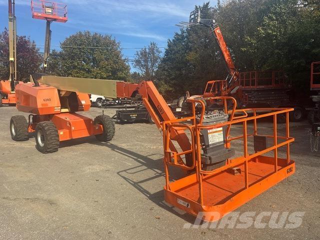 JLG 600SJ Телескопічні підйомники