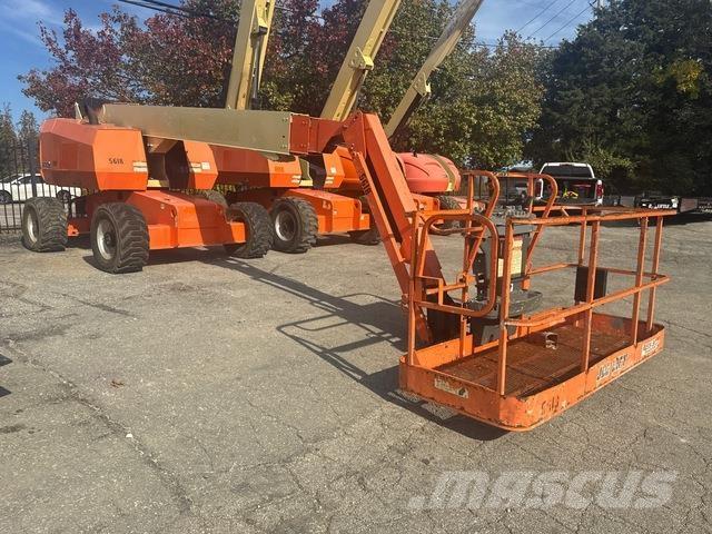 JLG 600SJ Телескопічні підйомники
