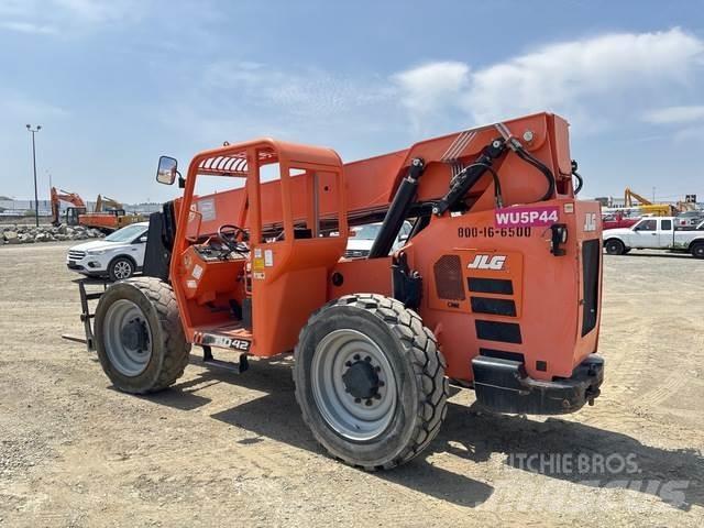 JLG 6042 Телескопічні навантажувачі