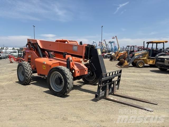 JLG 6042 Телескопічні навантажувачі