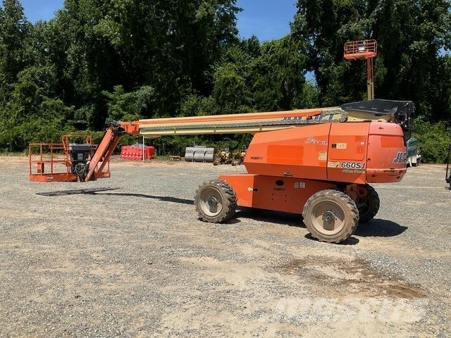 JLG 660SJ Телескопічні підйомники