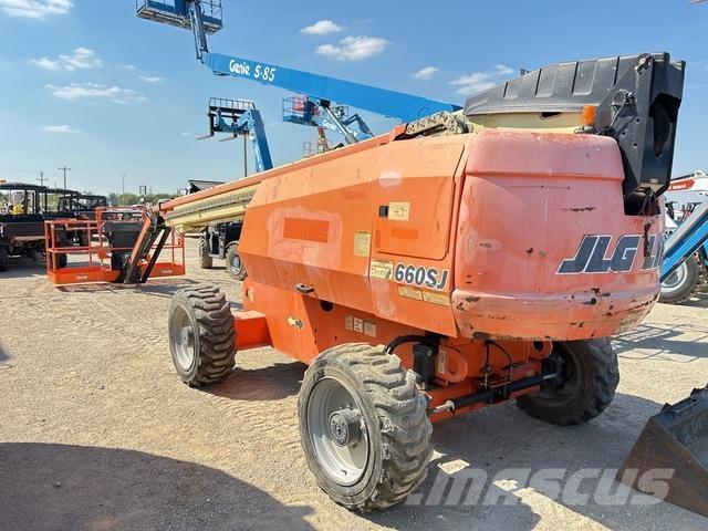 JLG 660SJ Телескопічні підйомники