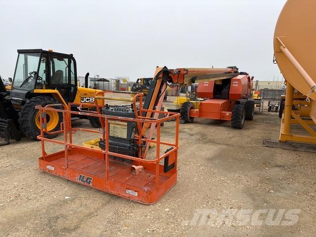 JLG 660SJ Телескопічні підйомники