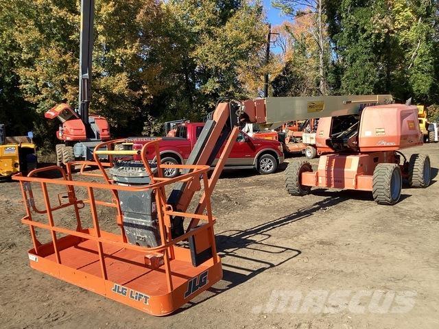 JLG 660SJ Телескопічні підйомники