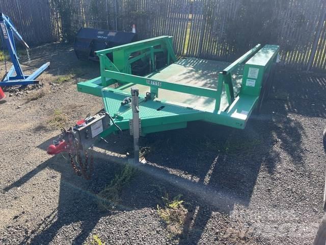 JLG 7612 Низькорамні причепи