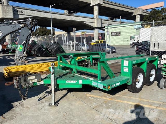 JLG 7612 Низькорамні причепи