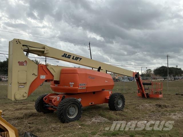 JLG 800 AJ Колінчаті підйомники