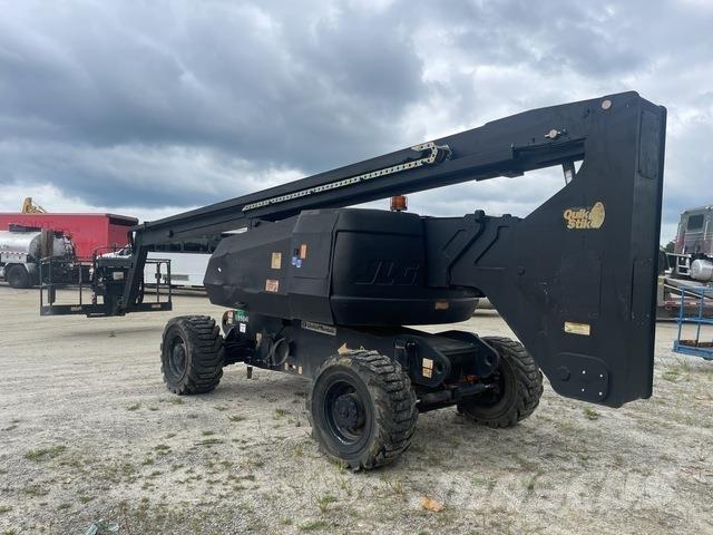 JLG 800A Колінчаті підйомники