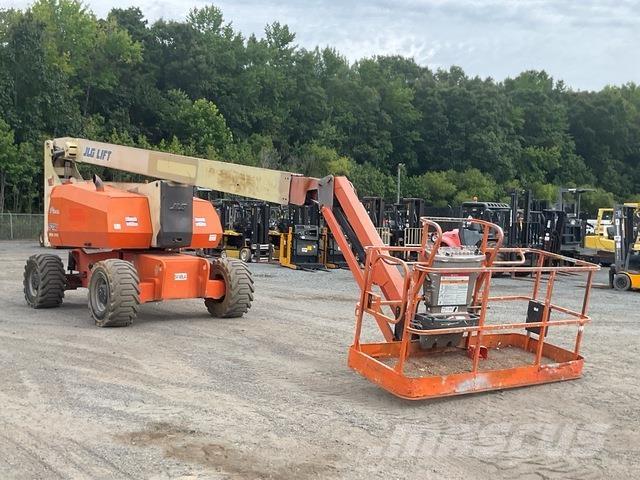 JLG 800AJ Колінчаті підйомники