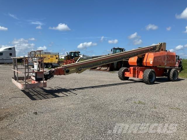JLG 800S Телескопічні підйомники