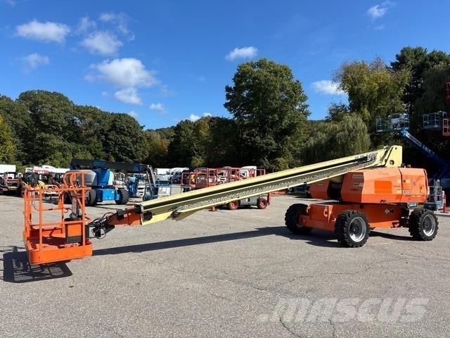 JLG 800S Телескопічні підйомники