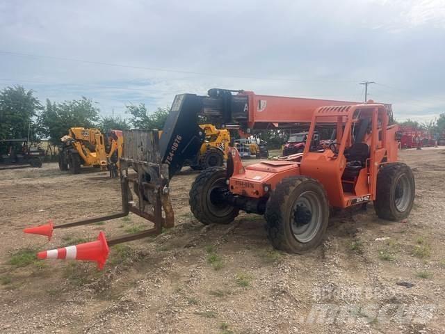 JLG 8042 Телескопічні навантажувачі
