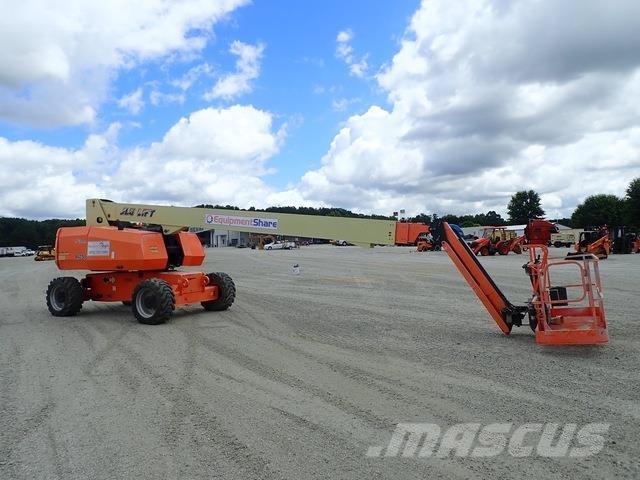JLG 860SJ Телескопічні підйомники