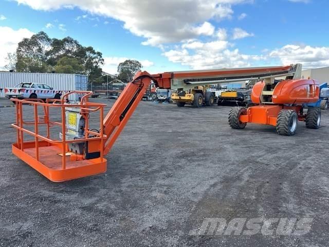 JLG 860SJ Телескопічні підйомники