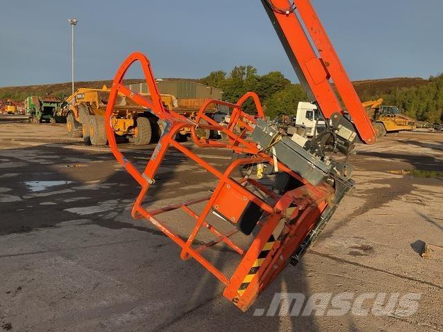 JLG 860SJ Колінчаті підйомники