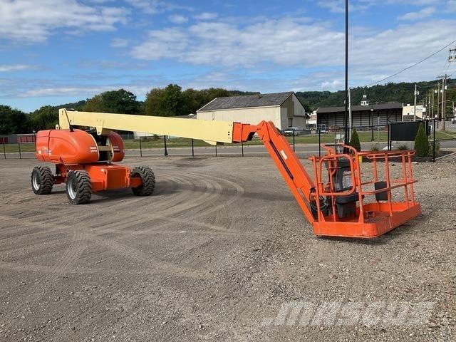 JLG 860SJ Телескопічні підйомники