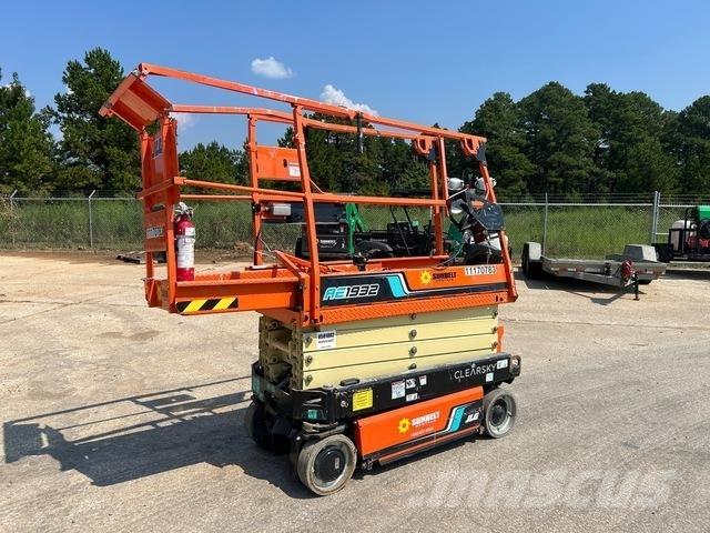 JLG AE1932 Підйомники-ножиці