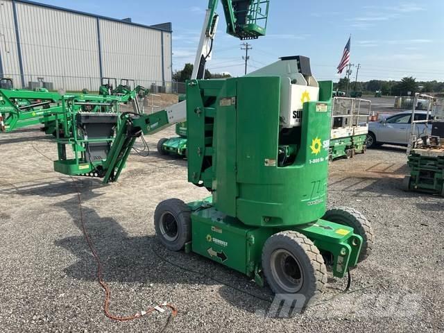 JLG E300AJ Колінчаті підйомники