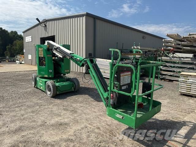 JLG E300AJ Колінчаті підйомники