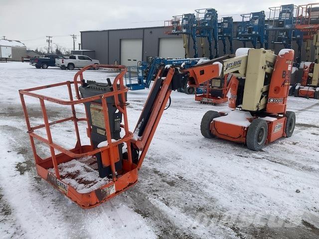JLG E300AJP Колінчаті підйомники