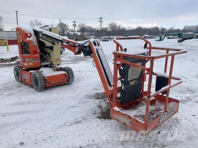 JLG E300AJP Колінчаті підйомники