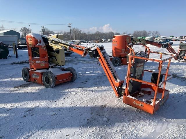 JLG E300AJP Колінчаті підйомники
