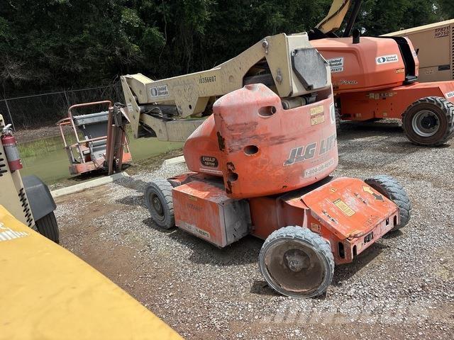 JLG E400AJP Колінчаті підйомники