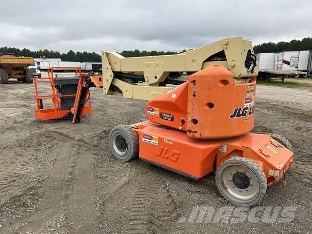 JLG E400AJPN Колінчаті підйомники