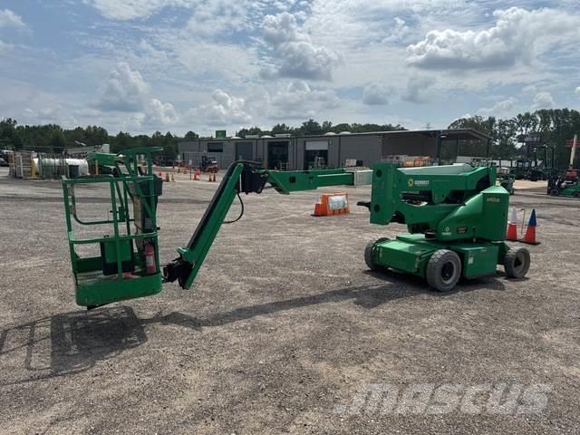 JLG E400AJPN Колінчаті підйомники