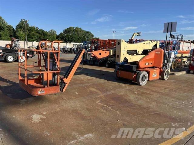 JLG E400AJPN Колінчаті підйомники