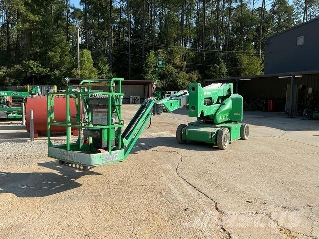 JLG E400AJPN Колінчаті підйомники