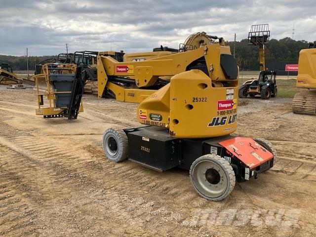 JLG E400AJPN Колінчаті підйомники