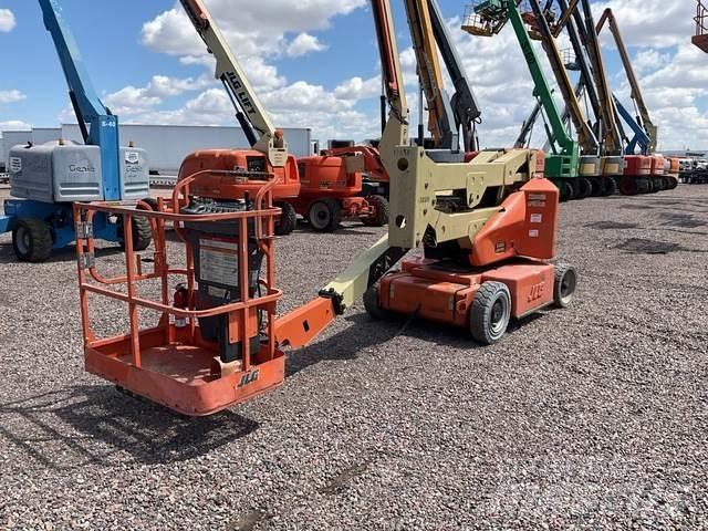 JLG E400AN Колінчаті підйомники