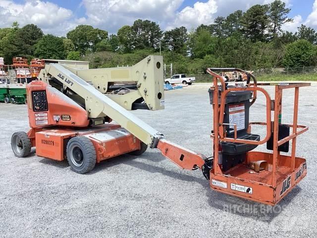 JLG E400AN Колінчаті підйомники