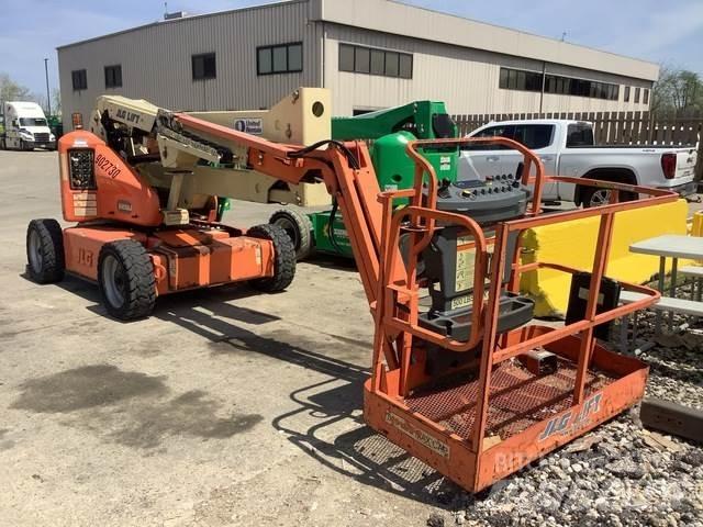 JLG E450AJ Колінчаті підйомники