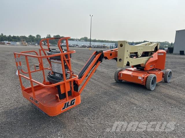 JLG E450AJ Колінчаті підйомники