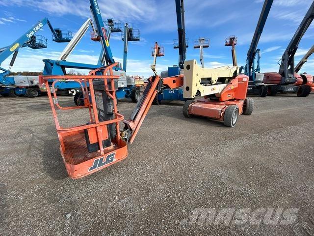 JLG E450AJ Колінчаті підйомники