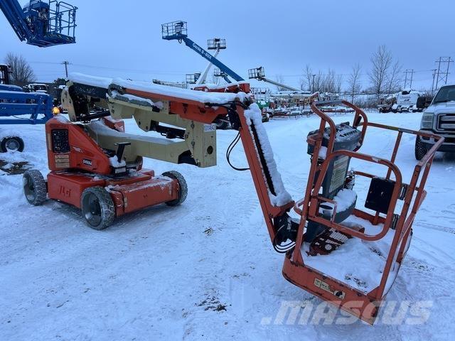 JLG E450AJ Колінчаті підйомники