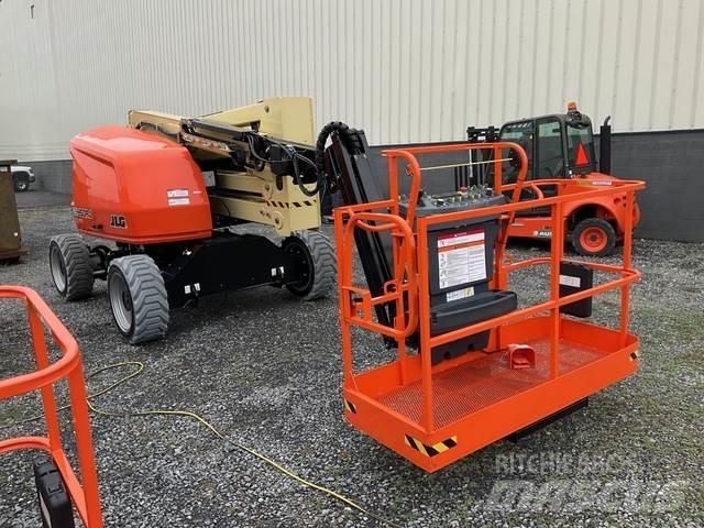 JLG EC450AJ Колінчаті підйомники