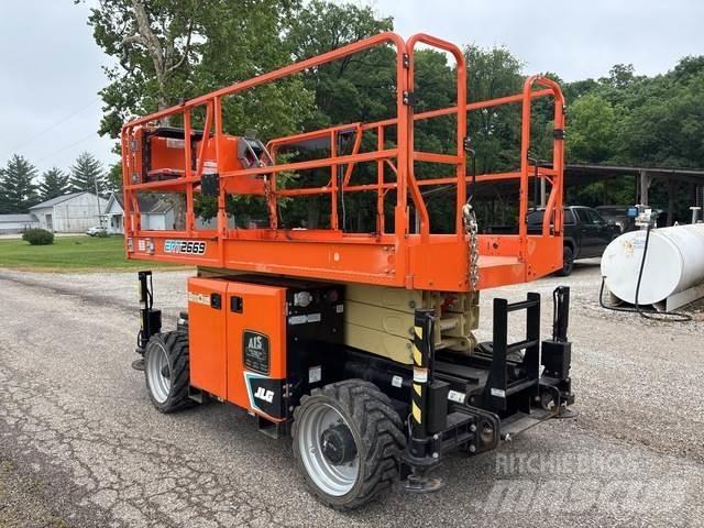 JLG ERT2669 Підйомники-ножиці