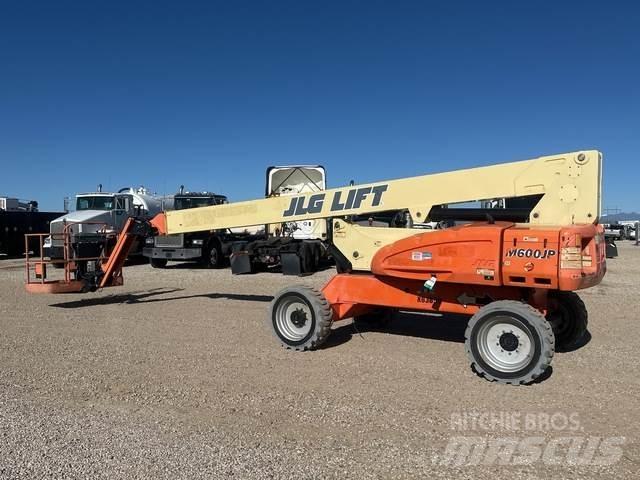 JLG M600JP Колінчаті підйомники