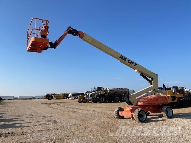 JLG M600JP Телескопічні підйомники