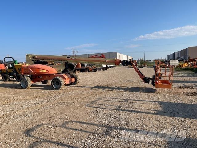 JLG M600JP Телескопічні підйомники